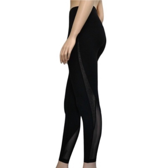 lululemon athletica Pants - Lululemon Wunder Under Hi-Rise Infinite